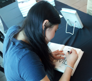 Kat Signing2
